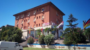 Hotels in Castel San Pietro Terme
